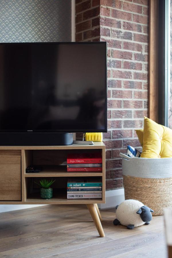 New Lisburn Road Apartment - Free Parking เบลฟาสต์ ภายนอก รูปภาพ