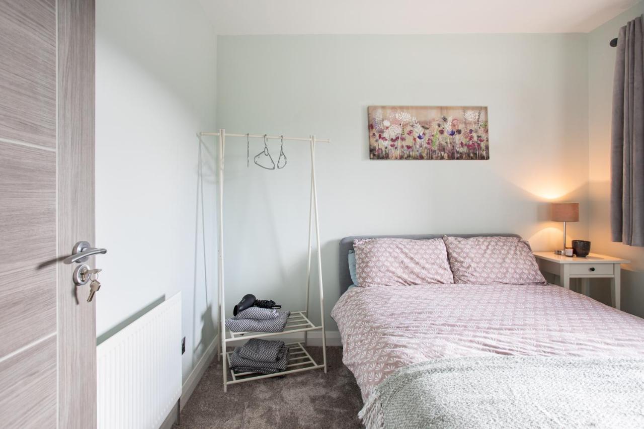 New Lisburn Road Apartment - Free Parking เบลฟาสต์ ภายนอก รูปภาพ